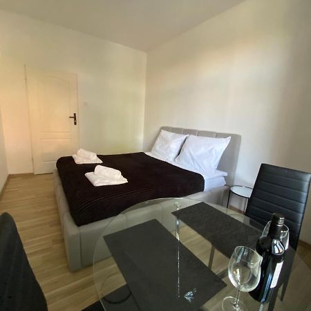 Vip Rooms Apartment Stary Toruń Exterior foto